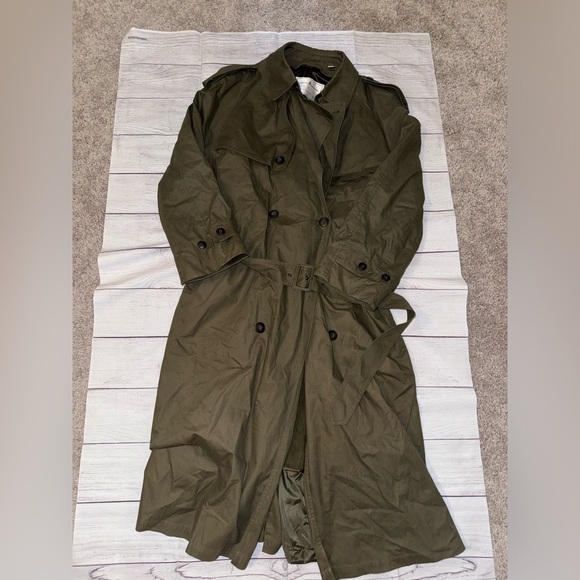Men's Towne from London Fog Green Trench Coat 42 Long